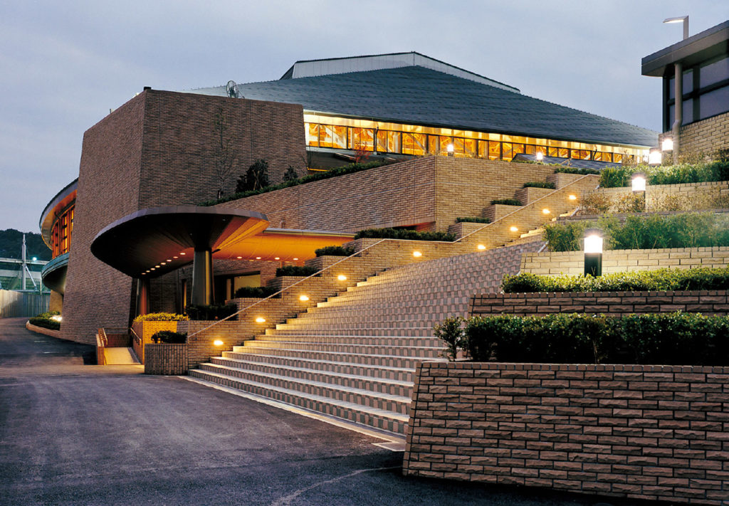 厚木市荻野運動公園　体育館建設工事